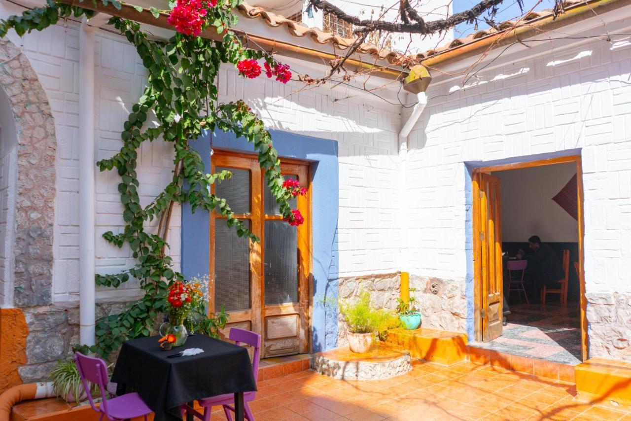 Hostal Zeballos Tarija Ngoại thất bức ảnh